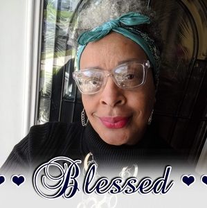 Meet your Posher, Lesia